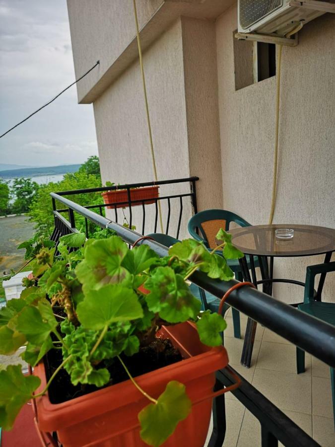 Kovachevi House Hotell Primorsko Eksteriør bilde